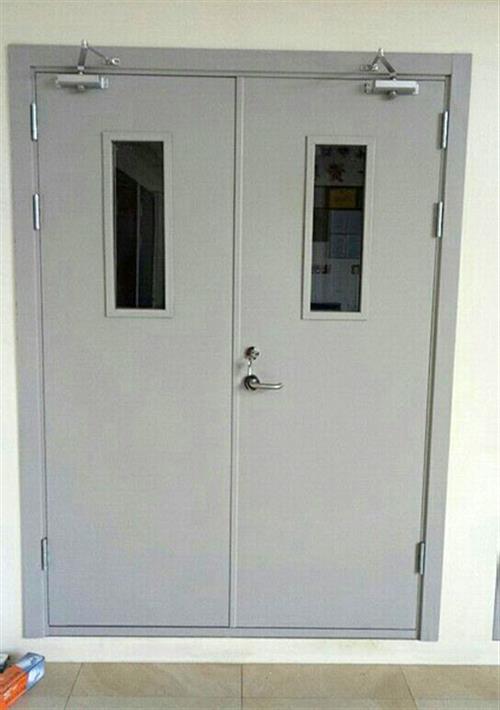 鋼制平開(kāi)帶窗防火門(mén)